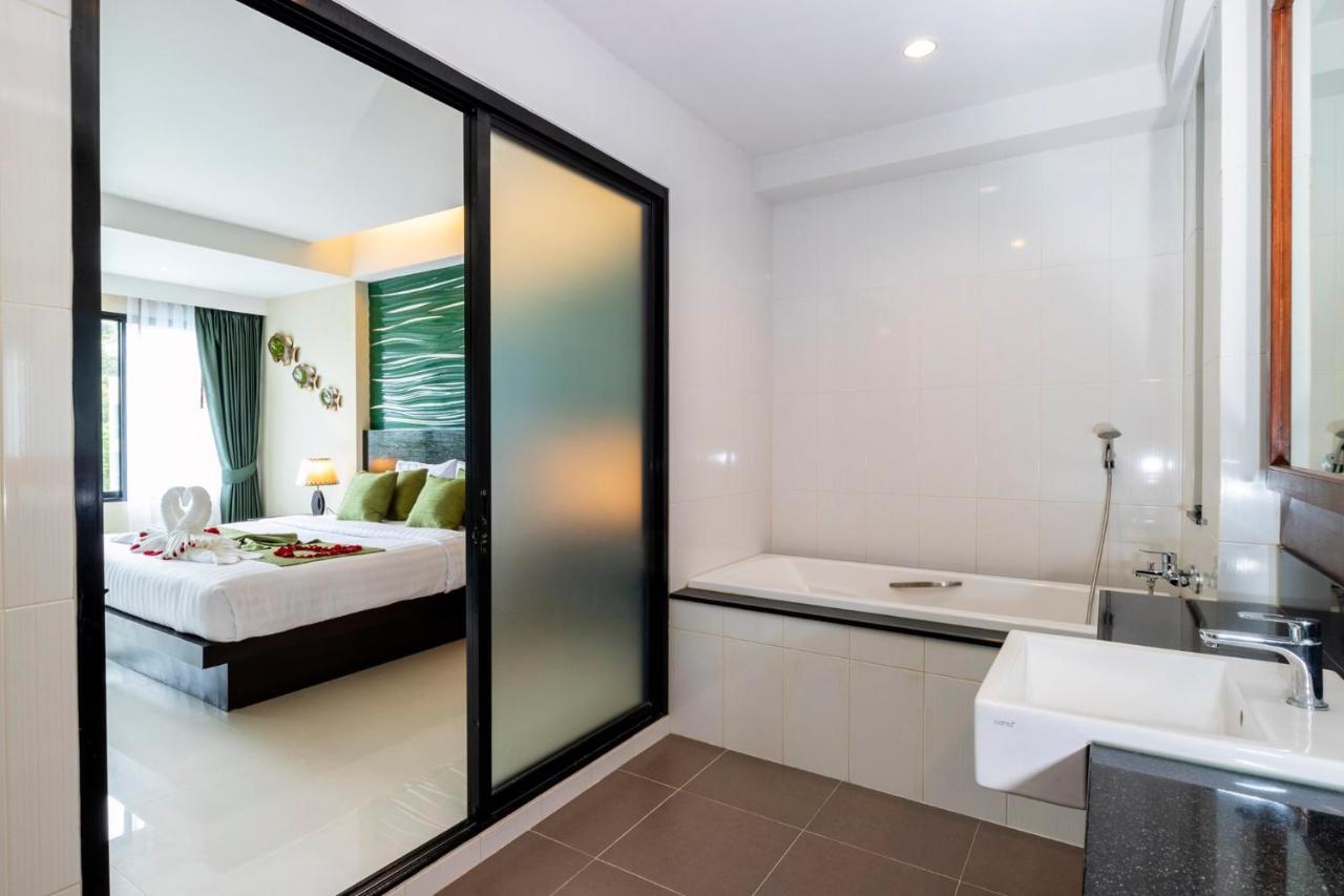 Dipantai Boutique Beach Resort Patong Esterno foto