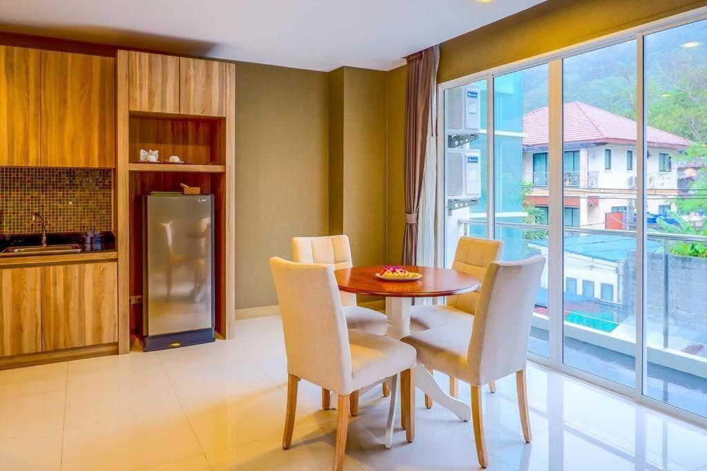 Dipantai Boutique Beach Resort Patong Esterno foto