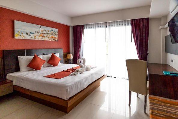 Dipantai Boutique Beach Resort Patong Esterno foto